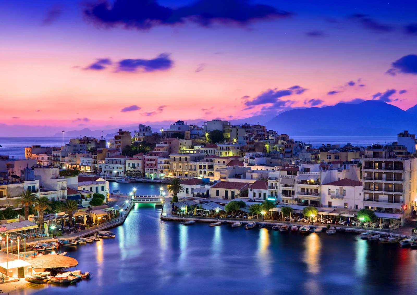 City night view of Crete